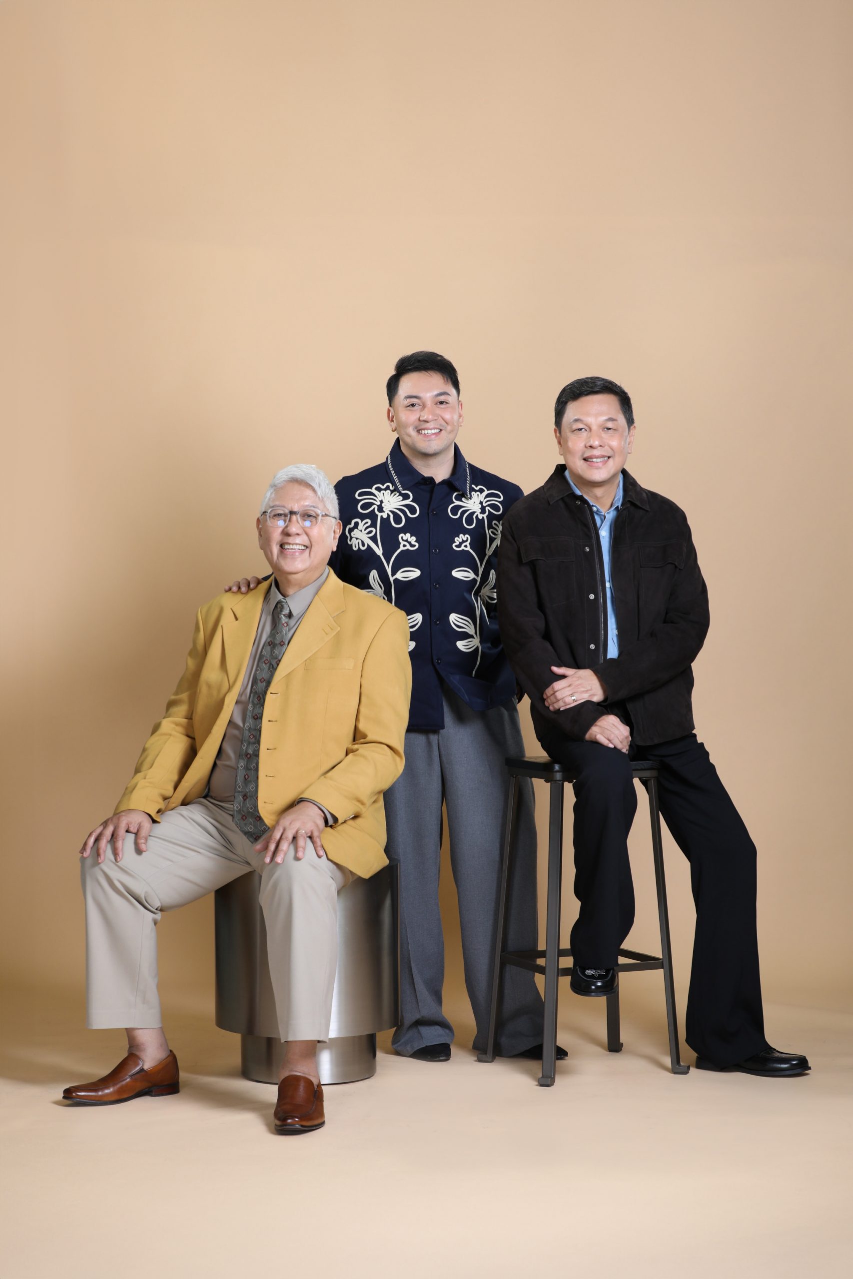 Ryan Cayabyab with powerhouse vocalists Jett Pangan and Sofronio Vasquez bring the music of Burt Bacharach to life onstage